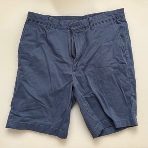 Roundtree & York classic fit front shorts